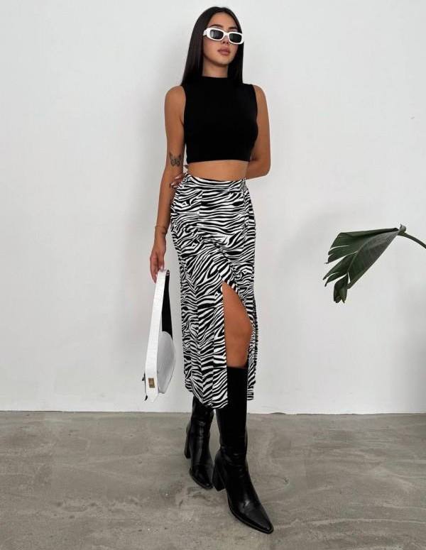 PATTERNED SKIRT
