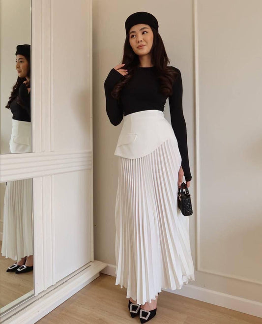 Aura Skirt