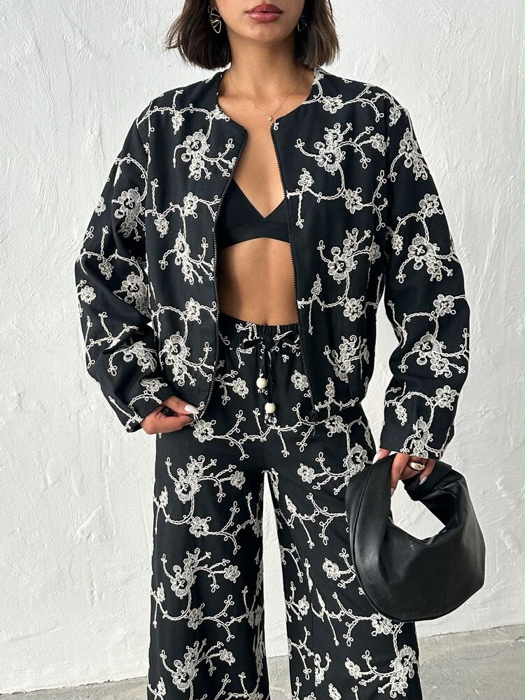 Stylish pattern jacket