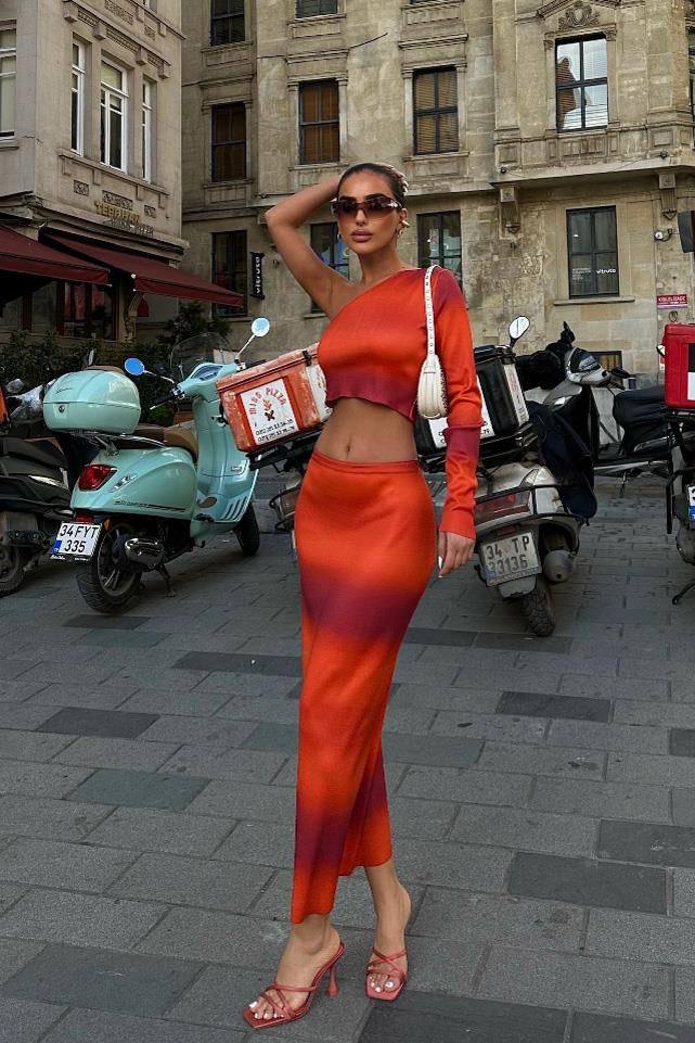 Columbus Top & Skirt Set