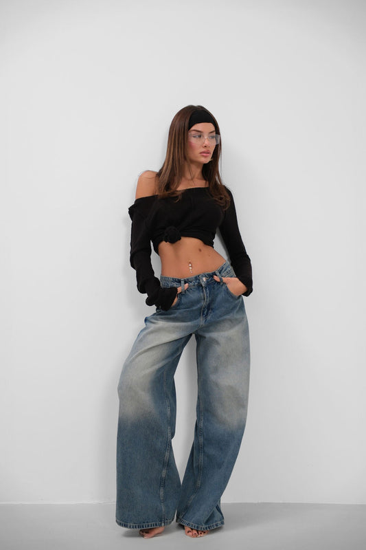 Wide Leg Washed Blue Jeans