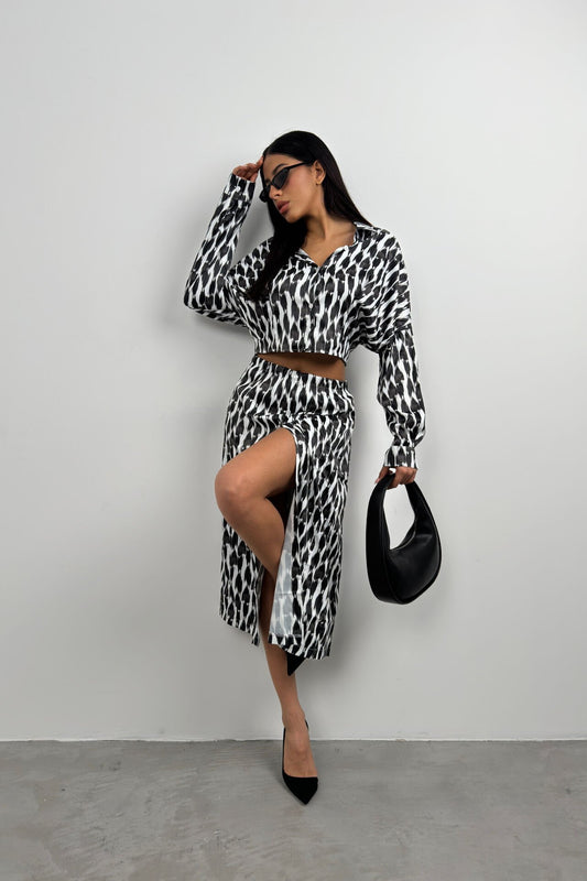 Patterned Skirt White Side Slits
