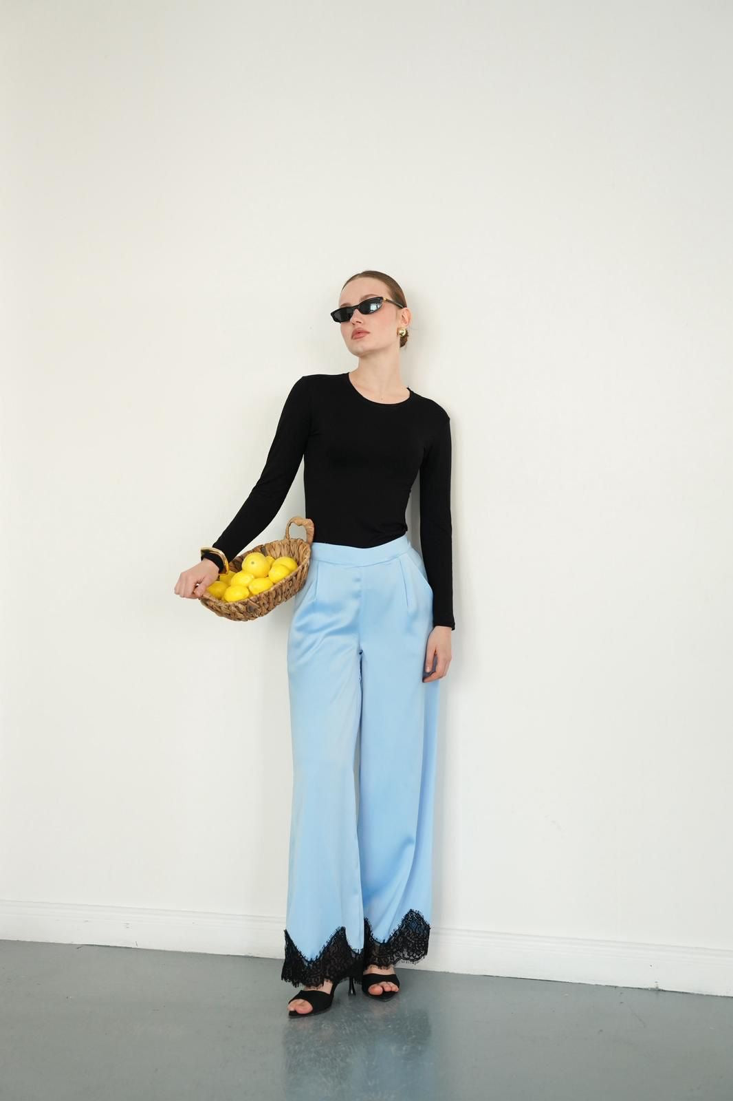 Lacy Bottom pants